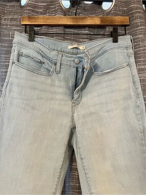 Light Wash 312 shaping slim Women’s Jeans